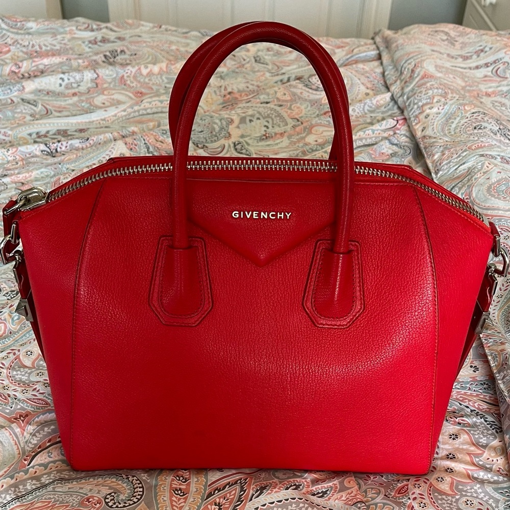 Givenchy Antigona Medium Sugar Goatskin Red Handbag